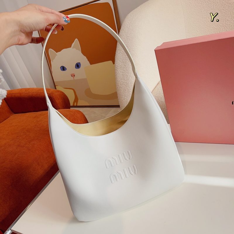 Rep Bags 06YA15938