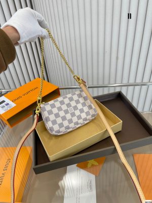 Rep Bags 07YA9774