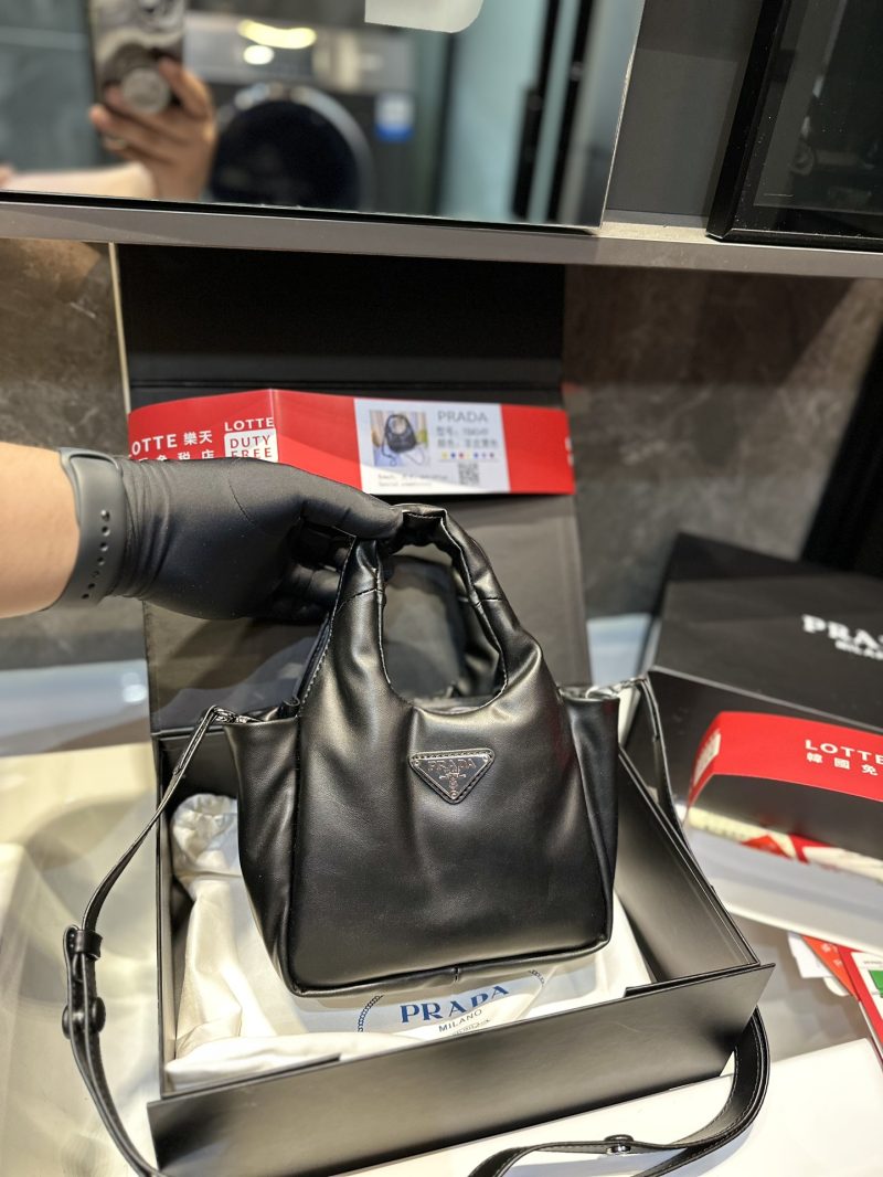 Rep Bags 05YA17904