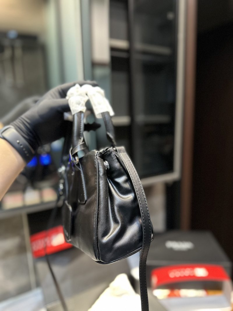Rep Bags 05YA17905