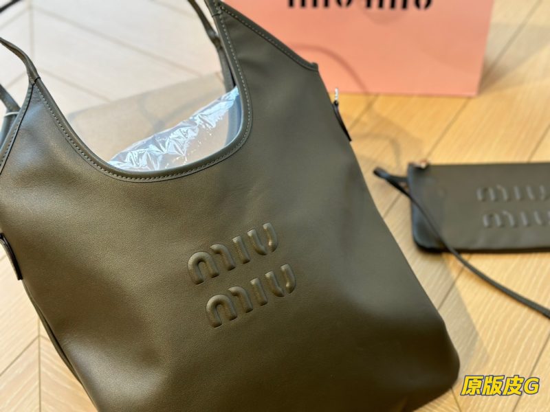Rep Bags 06YA16061