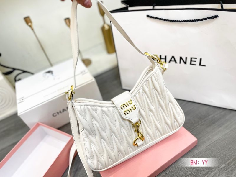 Rep Bags 06YA16086