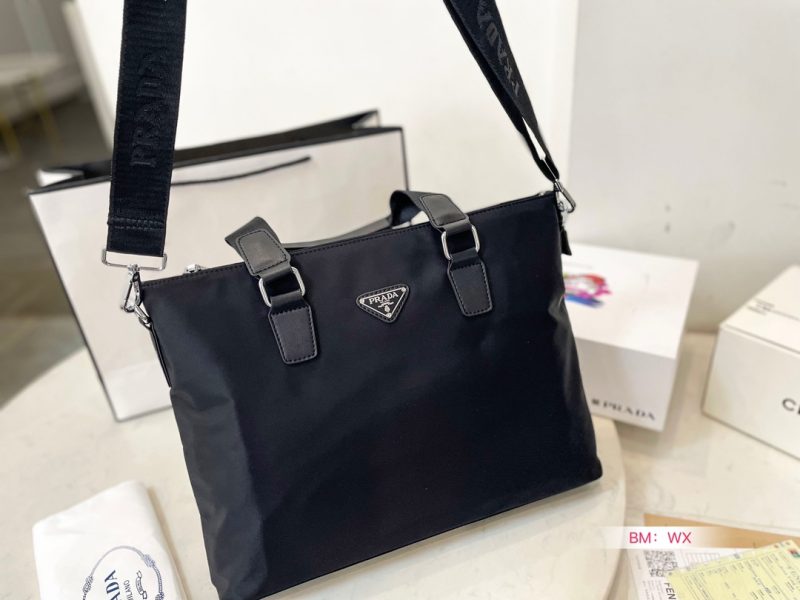 Rep Bags 05YA17928