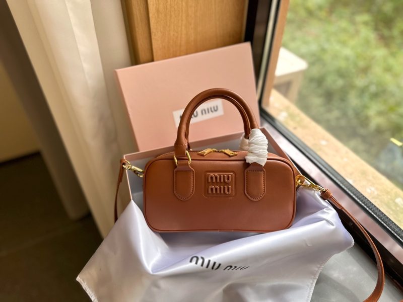 Rep Bags 06YA15671