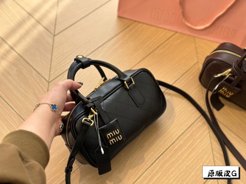 Rep Bags 06YA16438