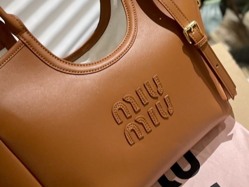 Rep Bags 06YA16137