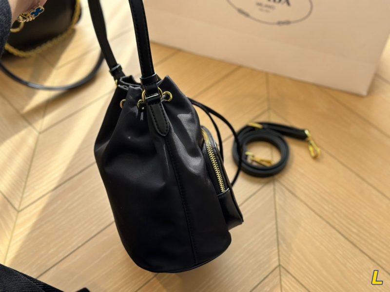 Rep Bags 05YA18572