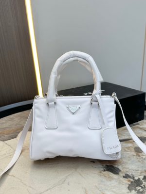 Rep Bags 05YA18444