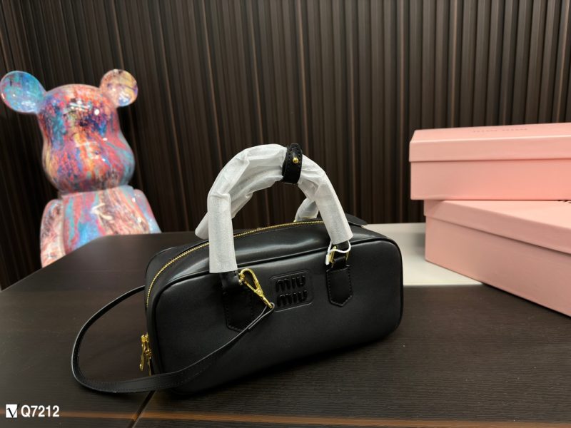 Rep Bags 06YA15854
