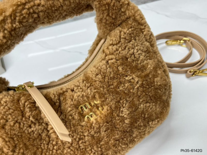 Rep Bags 06YA16277
