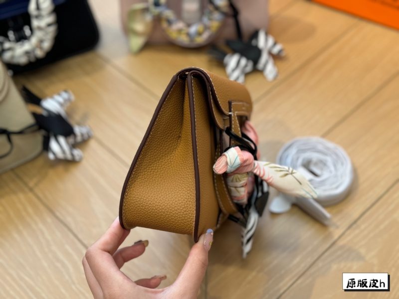 Rep Bags 04YA1161