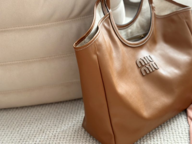 Rep Bags 06YA16235