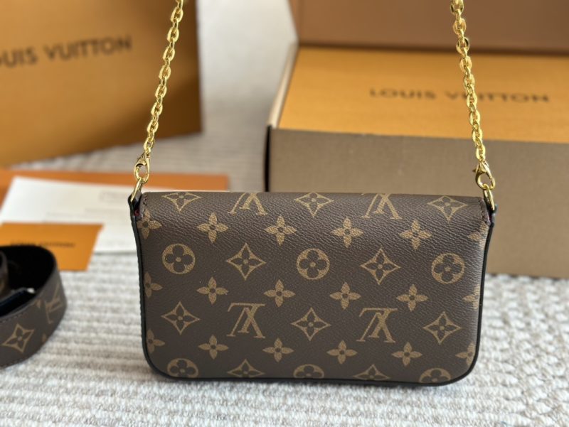 Rep Bags 07YA11369