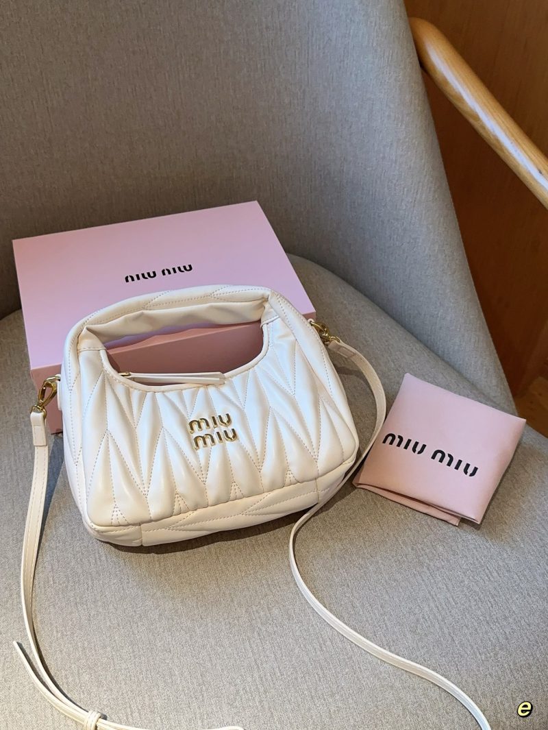 Rep Bags 06YA16266
