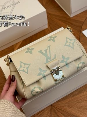 Rep Bags 07YA15422
