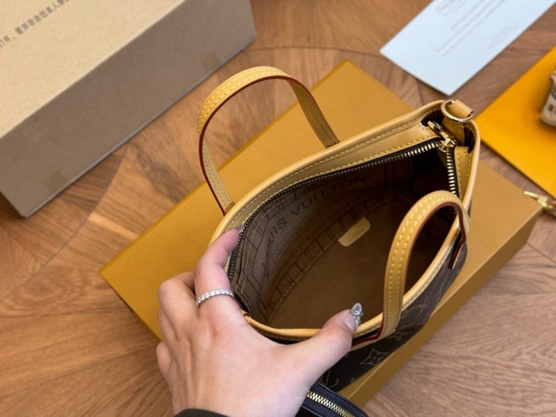 Rep Bags 07YA15440
