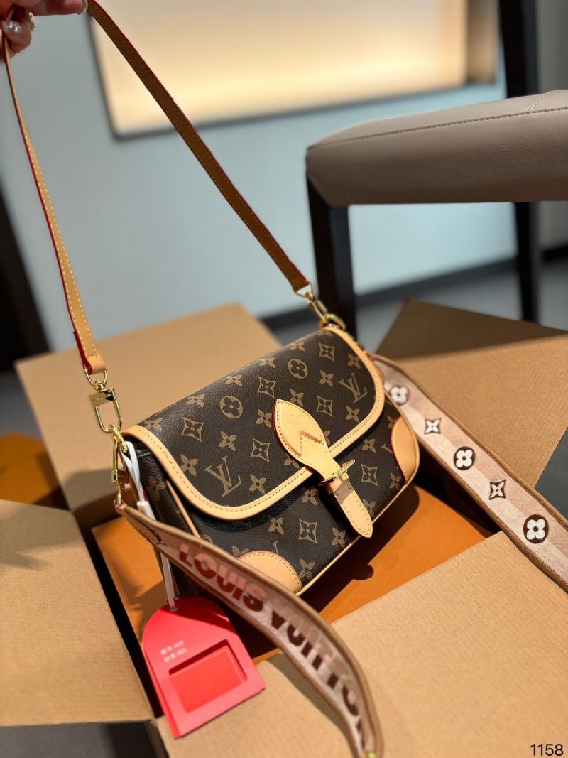 Rep Bags 07YA12628