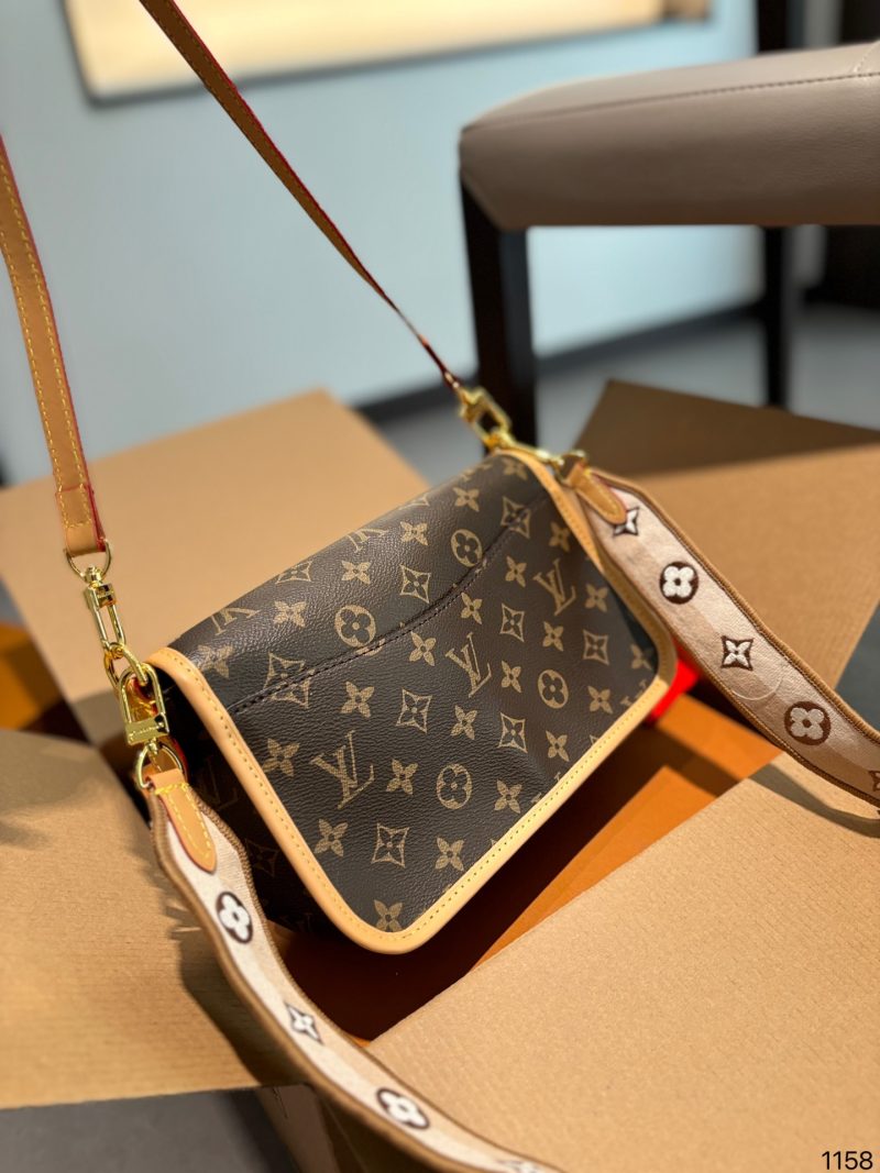 Rep Bags 07YA12628