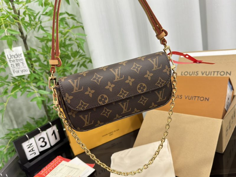 Rep Bags 07YA11657