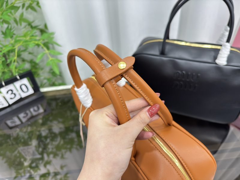 Rep Bags 06YA16272