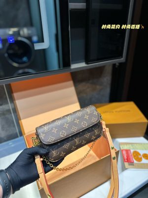 Rep Bags 07YA14071