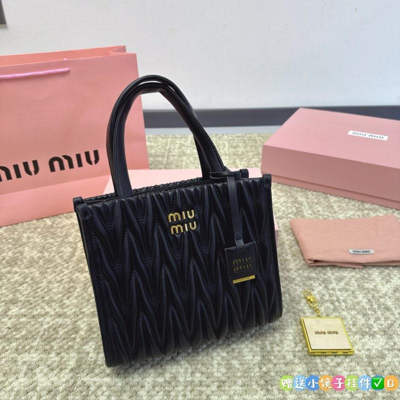 Rep Bags 06YA16581