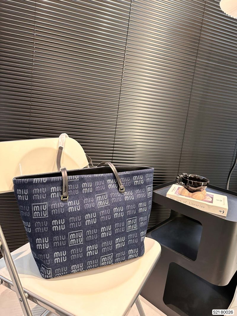 Rep Bags 06YA16529