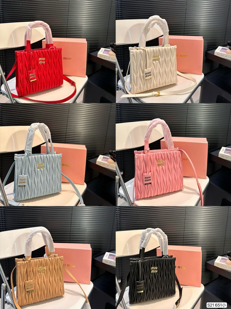 Rep Bags 06YA16531