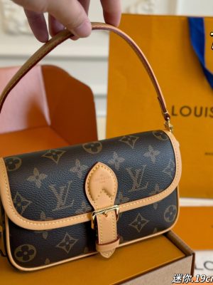 Rep Bags 07YA12202