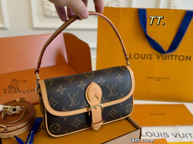 Rep Bags 07YA12202