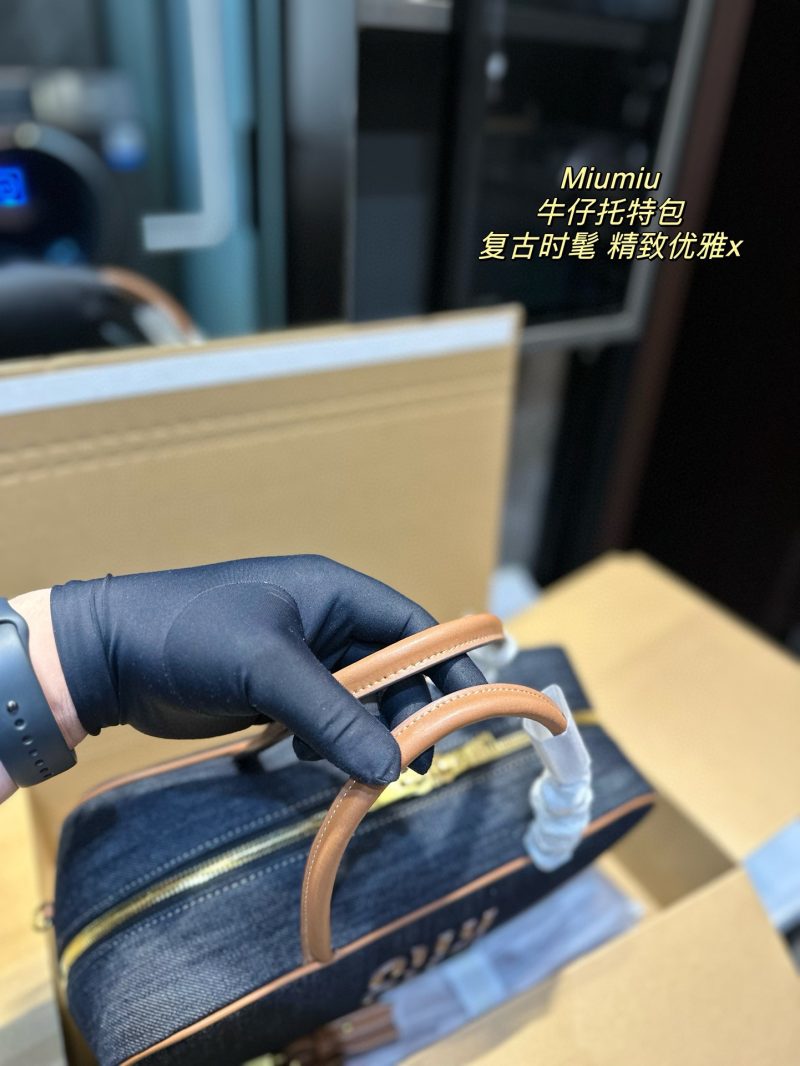 Rep Bags 06YA16711