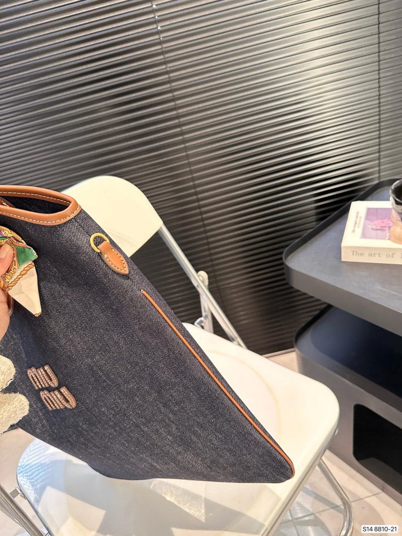 Rep Bags 06YA16840