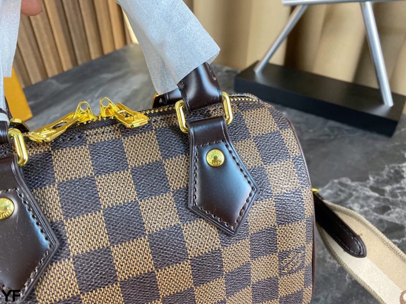 Rep Bags 07YA15379