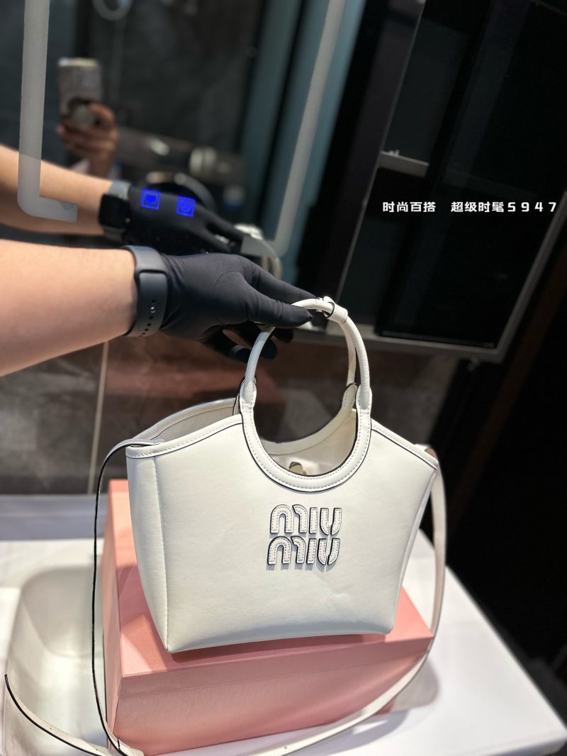Rep Bags 06YA16713