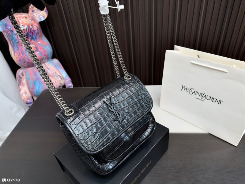 Rep Bags 05YA2799