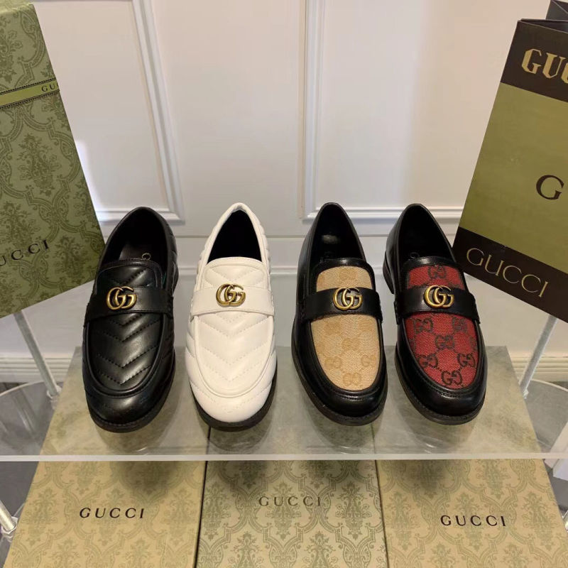 AAAA Replik Gucci Vintage Leder flache Loafers
