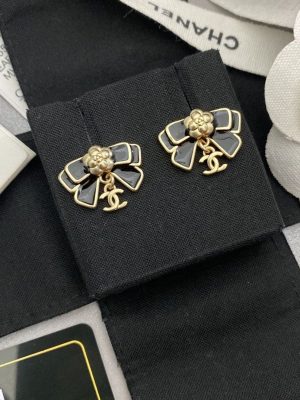 Replica Designer Chanel Bowknot Pattern Double C Letter Pendant Earrings