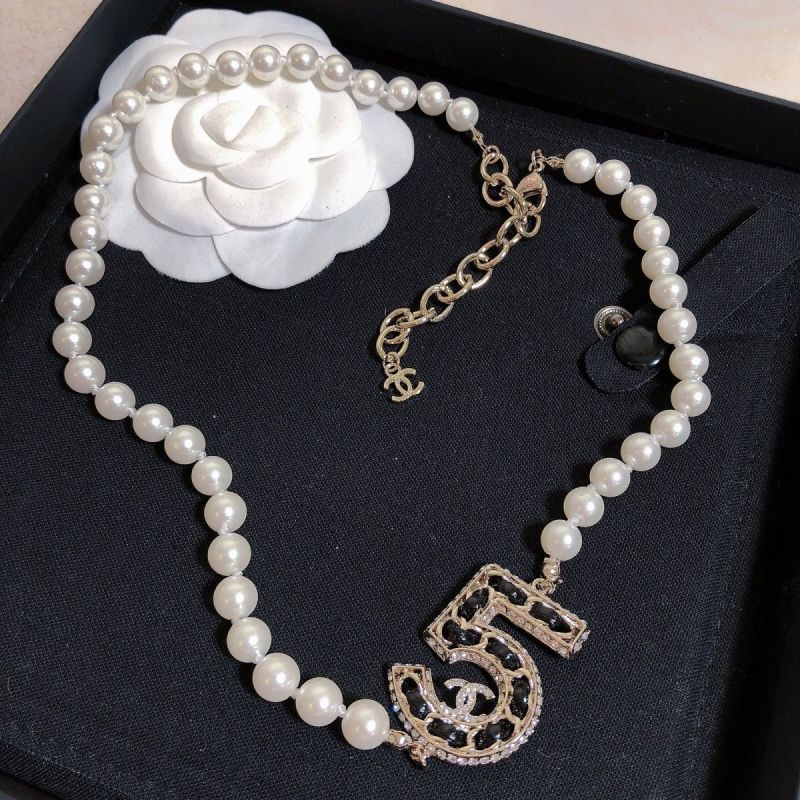 Replica Designer Chanel Fashion Pearl 5 Word Necklace