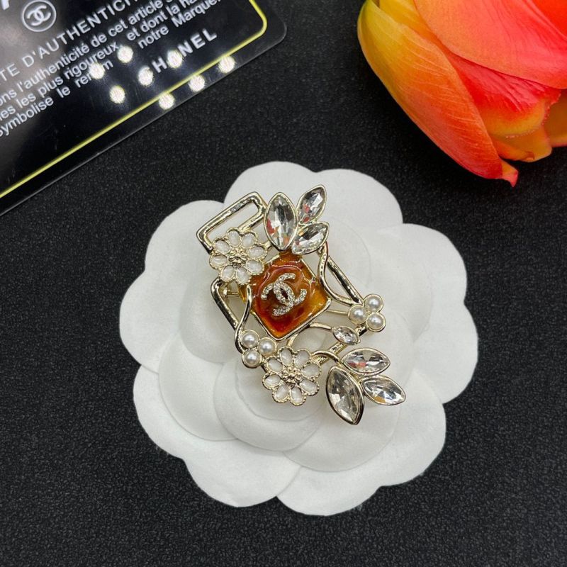Replica Designer Chanel Fashion Rhinestone Brooch