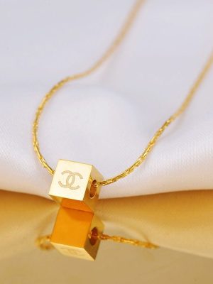 Replica Designer Chanel Fashion Titanium Steel Alphabet Necklace