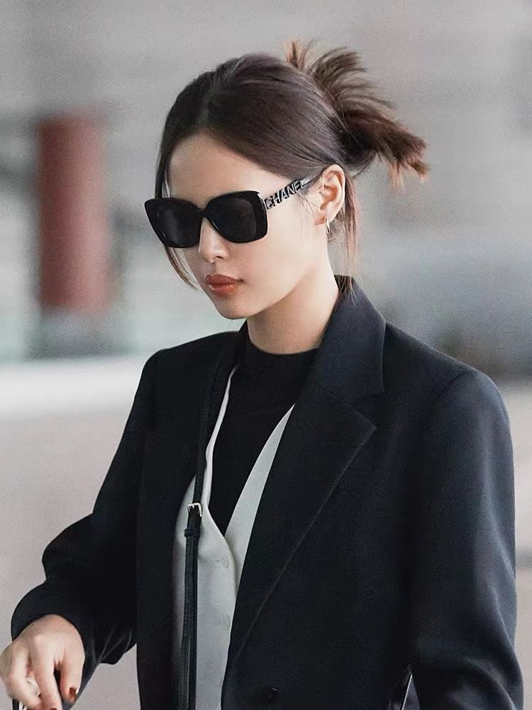 Replica Designer Chanel Letter Hollow Design Large Frame Sunglasses