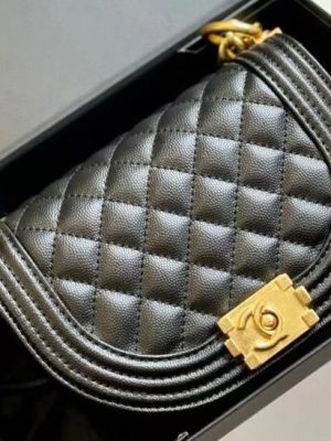Replica Designer Chanel SMALL BOY CHANEL MESSENGER BAG