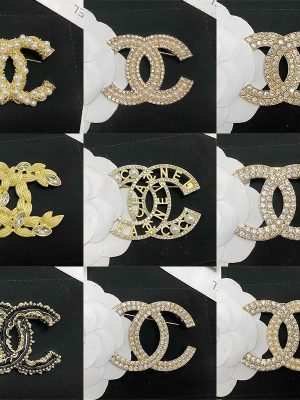 Replica Designer Chanel Women All-Match Double C Pearl Rhinestone Brooch