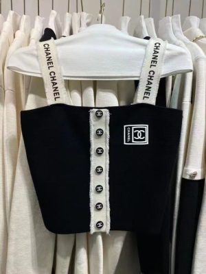 Replica Designer Chanel Women Double C Letters Wrapped Knitted Vest