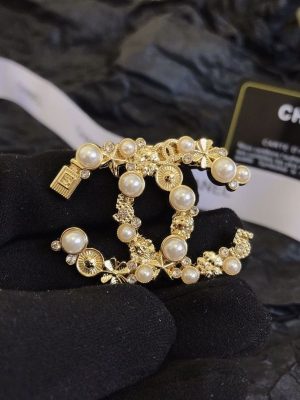 Replica Designer Chanel Women Fashion Pearl Brooch