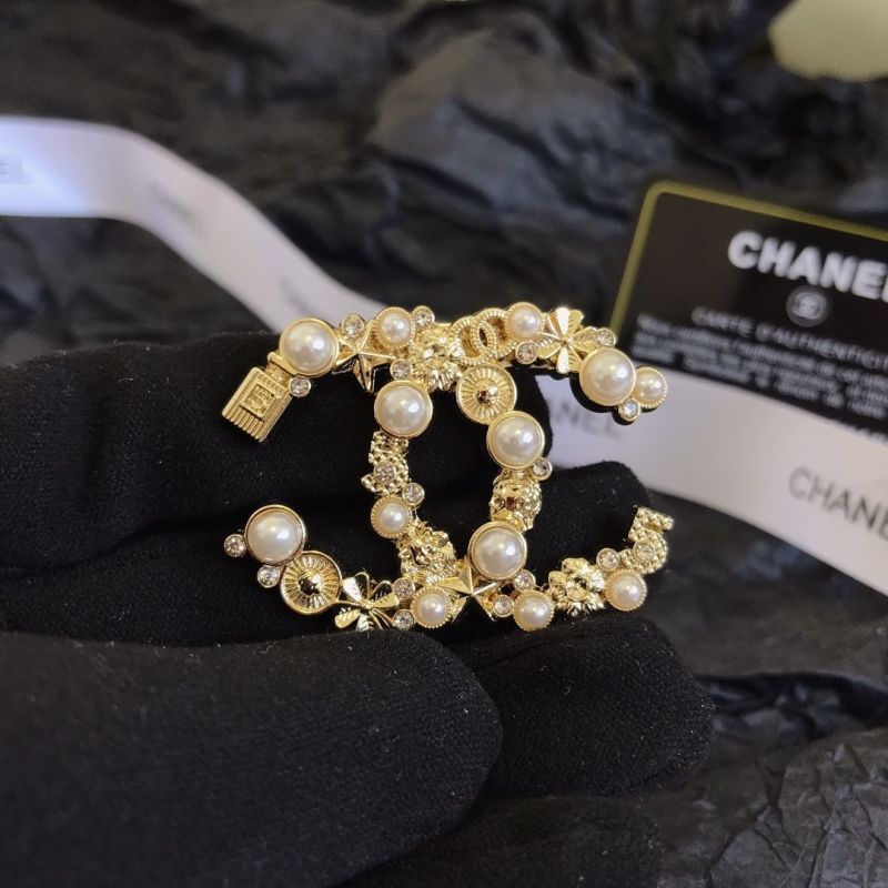 Replica Designer Chanel Women Fashion Pearl Brooch