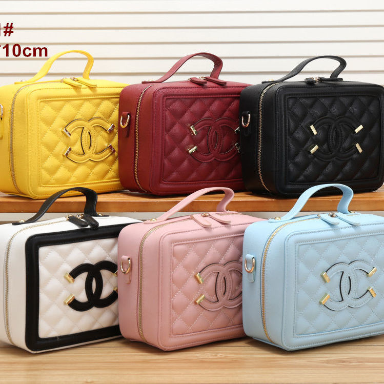 Replica Designer Chanel Women Fashion Solid Color Chain Bag