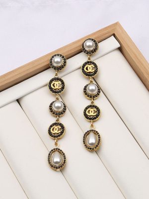 Replica Designer Chanel Women Geometric Round Pearl Earrings