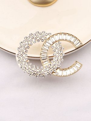 Replica Designer Chanel Women Sweet Zircon Double C Brooches