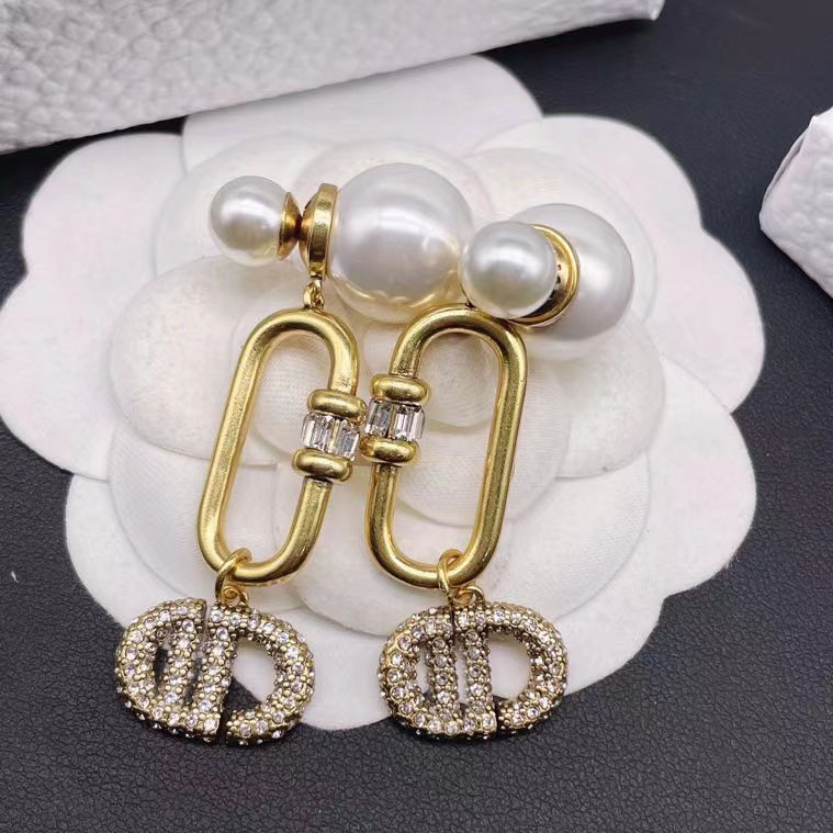 Replica Designer Dior Creative Back Hanging Imitation Pearl Earrings
